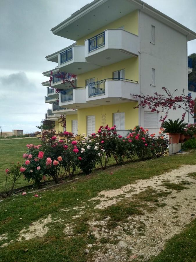 Angel Studios Vrachos Beach Preveza Buitenkant foto
